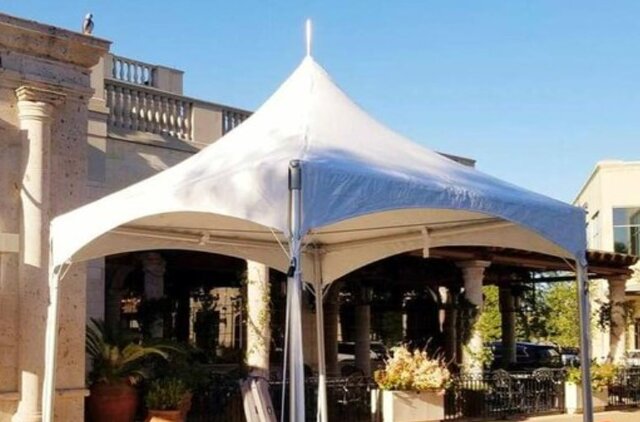 10ft x 10ft High Peak Tent
